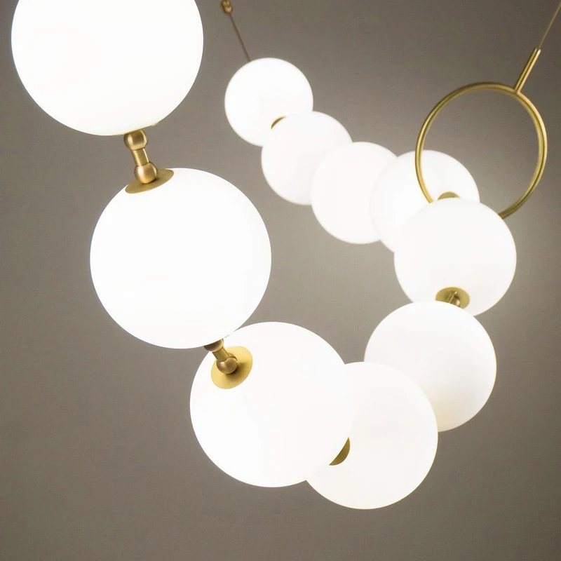Светодиодная люстра со стеклянным шаром на чердаке, Креативный дизайн ожерелья, Декоративные подвесные светильники для гостиной4